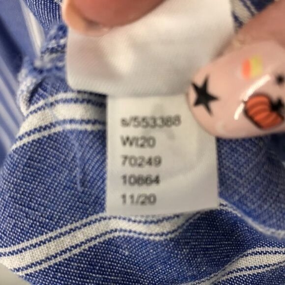 Loft Women's Button Down Blue with White Stripe Blouse Size Small - Picture 6 of 7